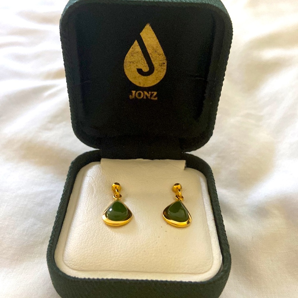 🎉HP🎉 Jonz Gold & Green Dangle Earrings - Picture 2 of 5